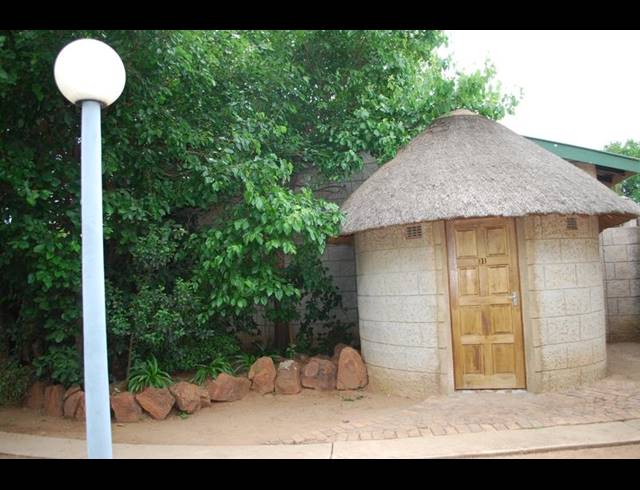 OFFICE FOR SALE IN BRONKHORSTSPRUIT RURAL